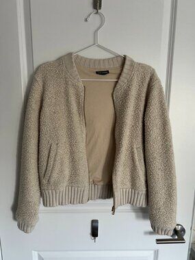 Club Monaco Boucle Sweater Size Small